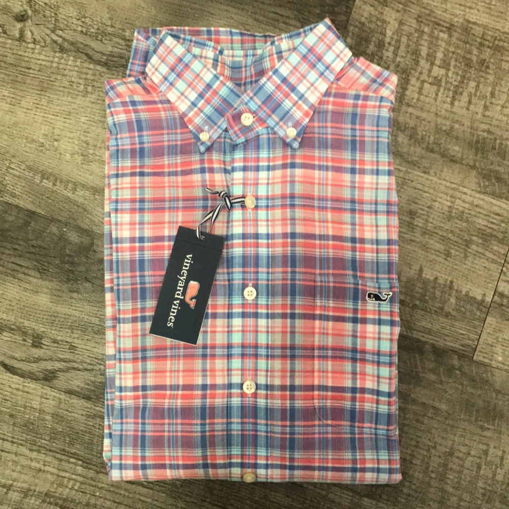 NWT Vineyard Vines button down linen shirt